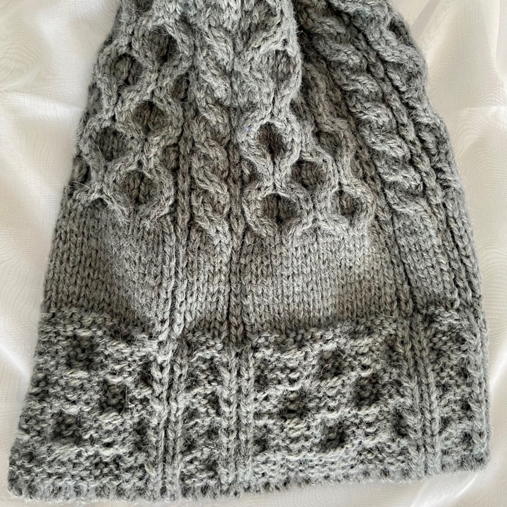 Alpaca Hat - Picture 2 of 4